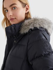Tommy Hilfiger Gesteppter Daunenmantel mit Kapuze und Fellimitat, Blau - Bild 4 von 7