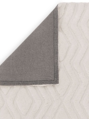 Asiatic Rugs White Harrison High Low Shaggy Tufted Rug - Image 4 of 4