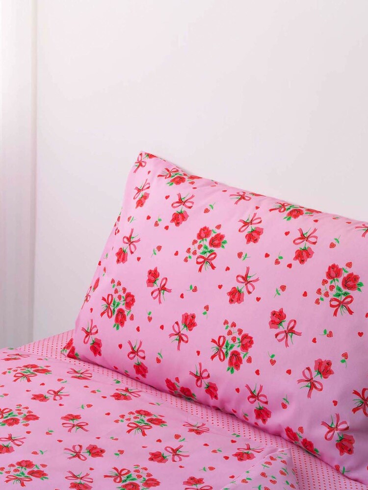 Rachel Riley Pink Strawberry Rose 100% Cotton Duvet Cover and Pillowcase Set - Image 1 of 3