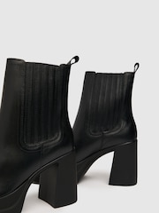Schuh Bonnie Double Platform Chelsea Black Boots - Image 4 of 4
