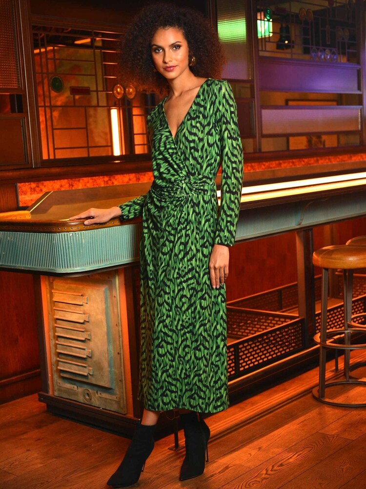 Ro&Zo Green Jersey Ring Detail Wrap Dress - Image 6 of 6