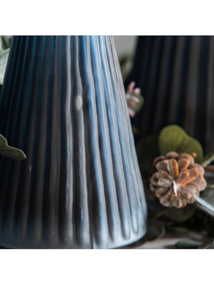 Gallery Home Black Ribbed Tree Black Frost Glass - Image 2 of 3