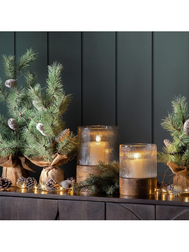 Gallery Home Brown Mixed Cone & Cotton Garland With LED - Image 2 of 2