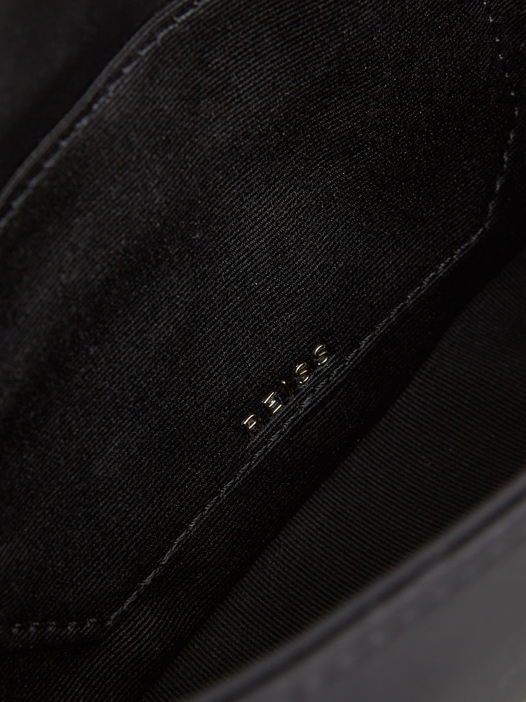 黑色 - Reiss Camille缎面打褶宴会包 - Image 4 of 6