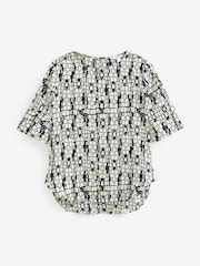 Black/White Printed Curved Hem Satin Formal T-Shirt Short Sleeves Top - Image 5 of 6
