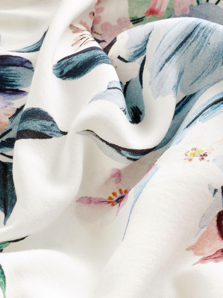 White Floral Halter Plunge Maxi Summer Dress - Image 7 of 7
