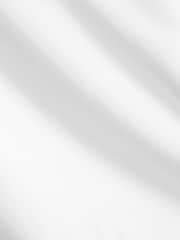 White Signature Textured Wing Collar Single Cuff Dress Shirt - Image 3 of 3