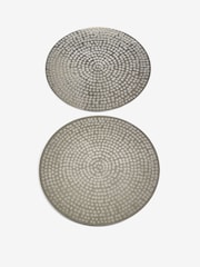 Set of 2 Silver Hammered Metal Placemats Set of 2 Placemats - Image 3 of 3