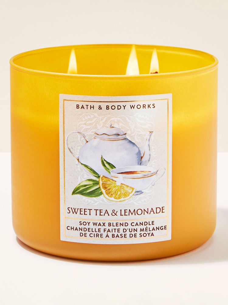 Bath & Body Works Sweet Tea and Lemonade Candle 411g - Image 1 of 3 Bath & Body Works Sweet Tea and Lemonade Candle 411g - Image 1 of 3