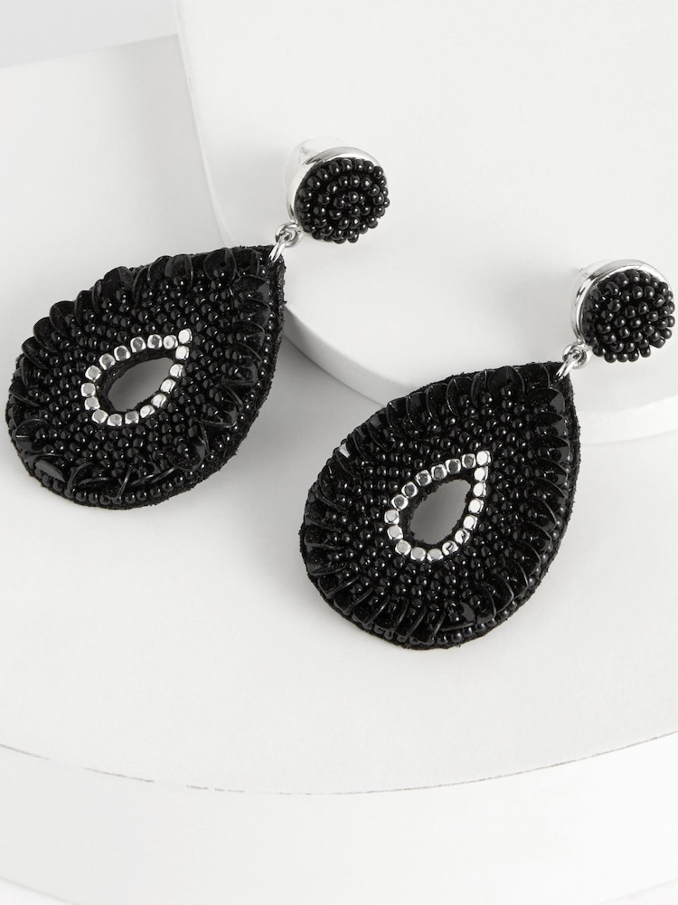 Black Tear Drop Beaded Earrings - Image 4 of 4 Black Tear Drop Beaded Earrings - Image 4 of 4