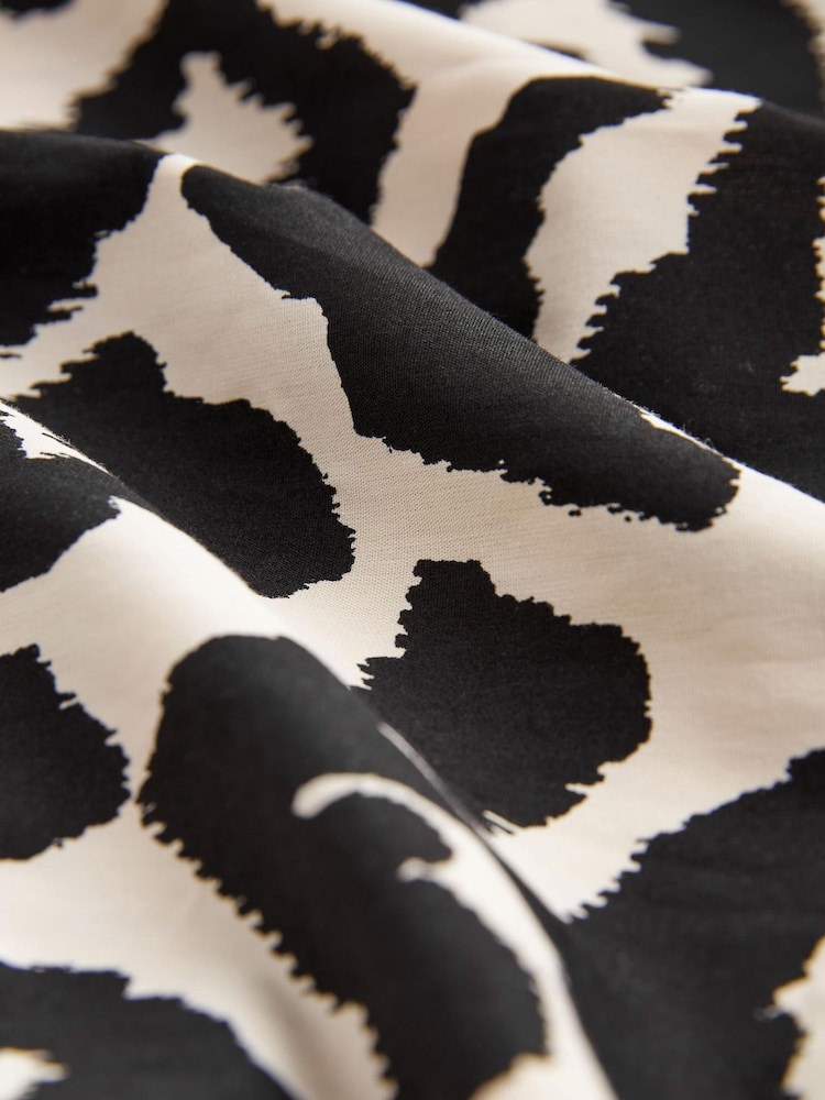 Black/Ecru Cream Printed Puff Sleeve Square Neck Midi Dress - Image 5 of 5