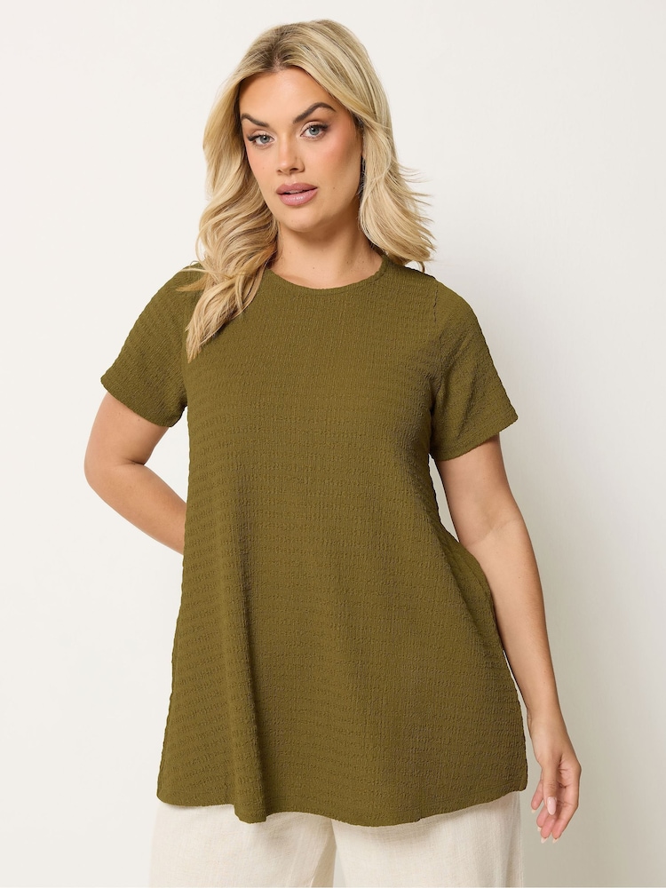 Yours Curve Green Short Sleeve Textured Swing Top - Image 1 of 5