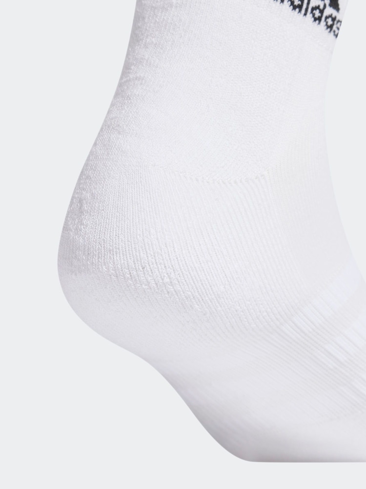 أبيض Ghost - حزمة جوارب مبطنة بطول الكاحل من تشكيلة الملابس الرياضية من adidas من 3 قطع - صورة 3 من 3 أبيض Ghost - حزمة جوارب مبطنة بطول الكاحل من تشكيلة الملابس الرياضية من adidas من 3 قطع - صورة 3 من 3