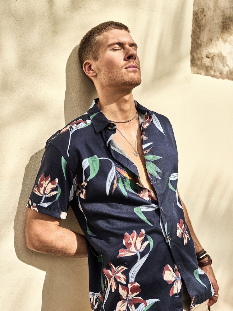 Superdry Dark Blue Short Sleeve Hawaiian Printed Shirt - Image 3 of 7