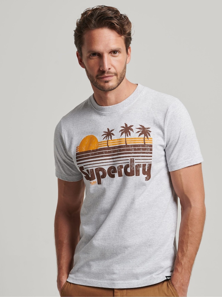 siva - Superdry Vintage Great Outdoors Majica - Slika 1 iz 5 siva - Superdry Vintage Great Outdoors Majica - Slika 1 iz 5