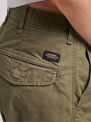 Grün - Superdry Core Utility 100% Baumwoll-Cargohose - Bild 11 von 13