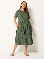 Yours Curve Green Throw On Smock Dress - Image 1 of 5