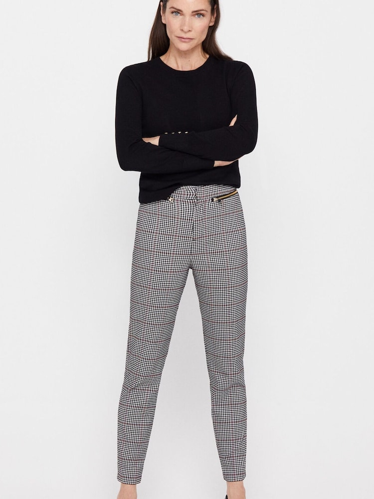 Cortefiel Skinny White Trousers - Image 1 of 4 Cortefiel Skinny White Trousers - Image 1 of 4