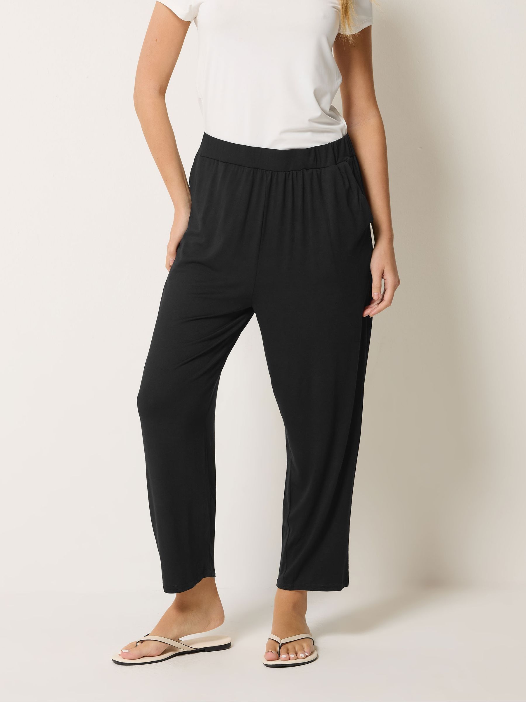 M & Co Women's Black Cropped Hareem Trousers