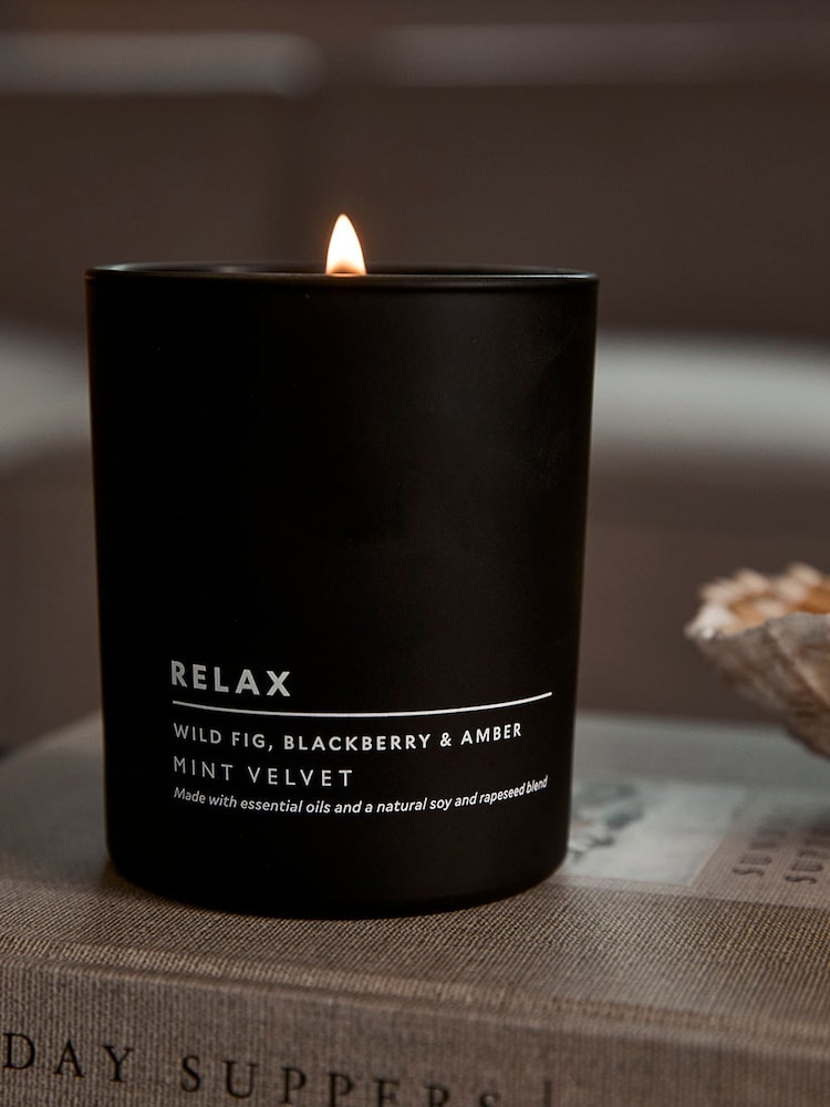 Mint Velvet Cream Relax Wild Fig Candle - Image 2 of 4