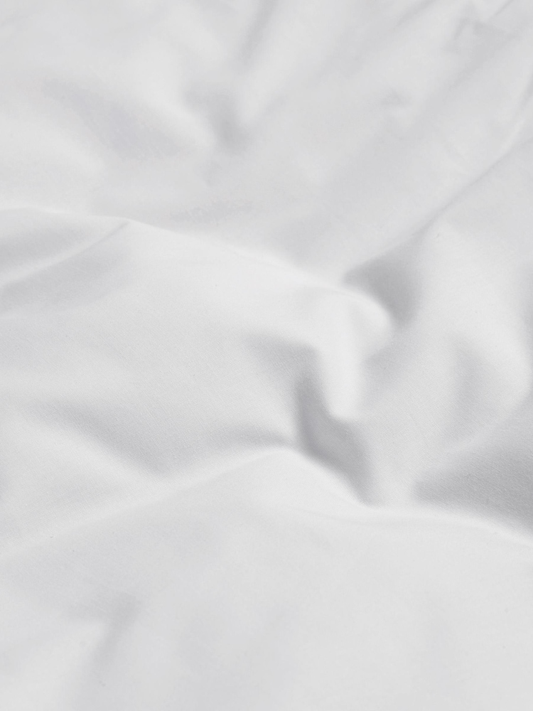 White 100% Cotton Plain Duvet Cover and Pillowcase Set - Image 2 of 3