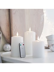 Lights4fun White TruGlow LED Pillar Candle Trio - Image 2 of 6