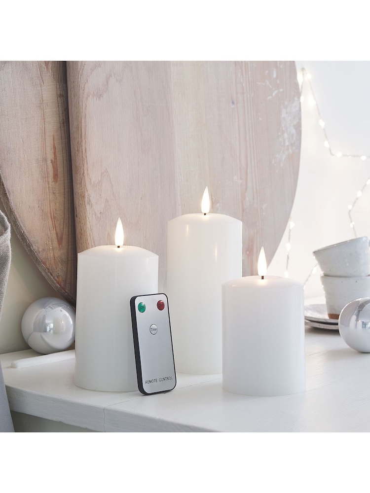 Lights4fun White TruGlow LED Pillar Candle Trio - Image 2 of 6