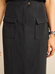 Schwarz - Tailored-Midirock mit Utility-Detail - Bild 4 von 5