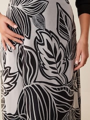 Grey/Black Leaf Print Sheer Midi Skirt - Image 3 of 4