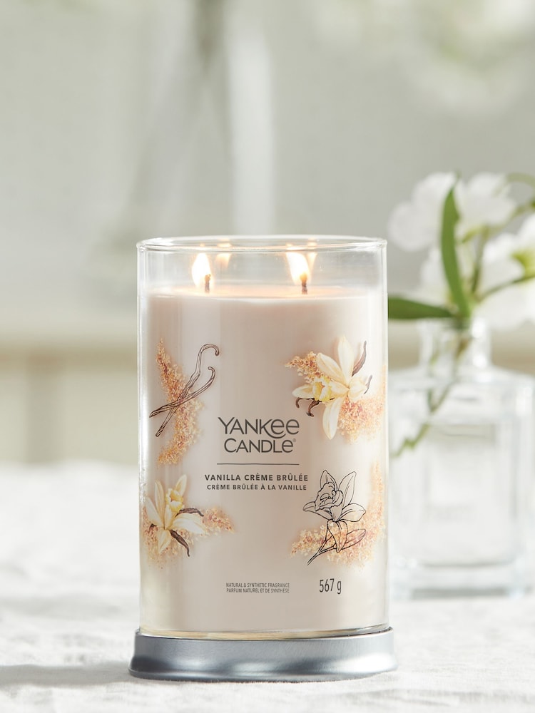 Yankee Candle Signature Tumbler Scented Candle, Vanilla Large Crème Brûlée - Image 3 of 3