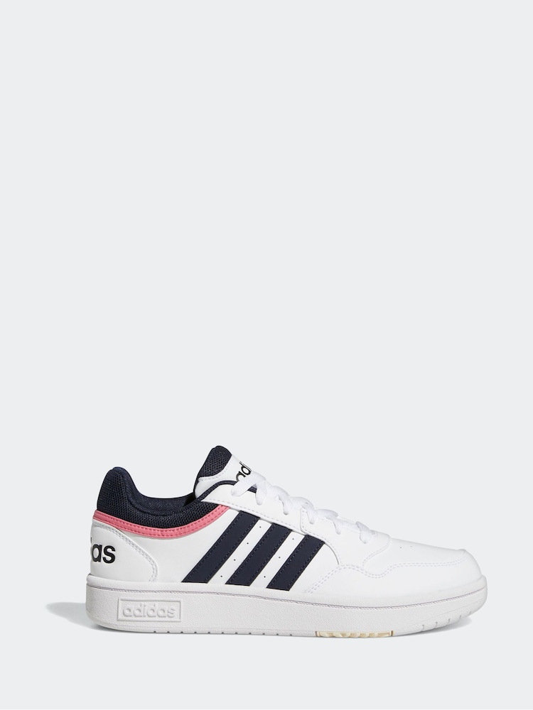 Rosa weiß schwarz - adidas Originals Hoops 3.0 klassische, niedrige Turnschuhe - Bild 1 von 9 Rosa weiß schwarz - adidas Originals Hoops 3.0 klassische, niedrige Turnschuhe - Bild 1 von 9