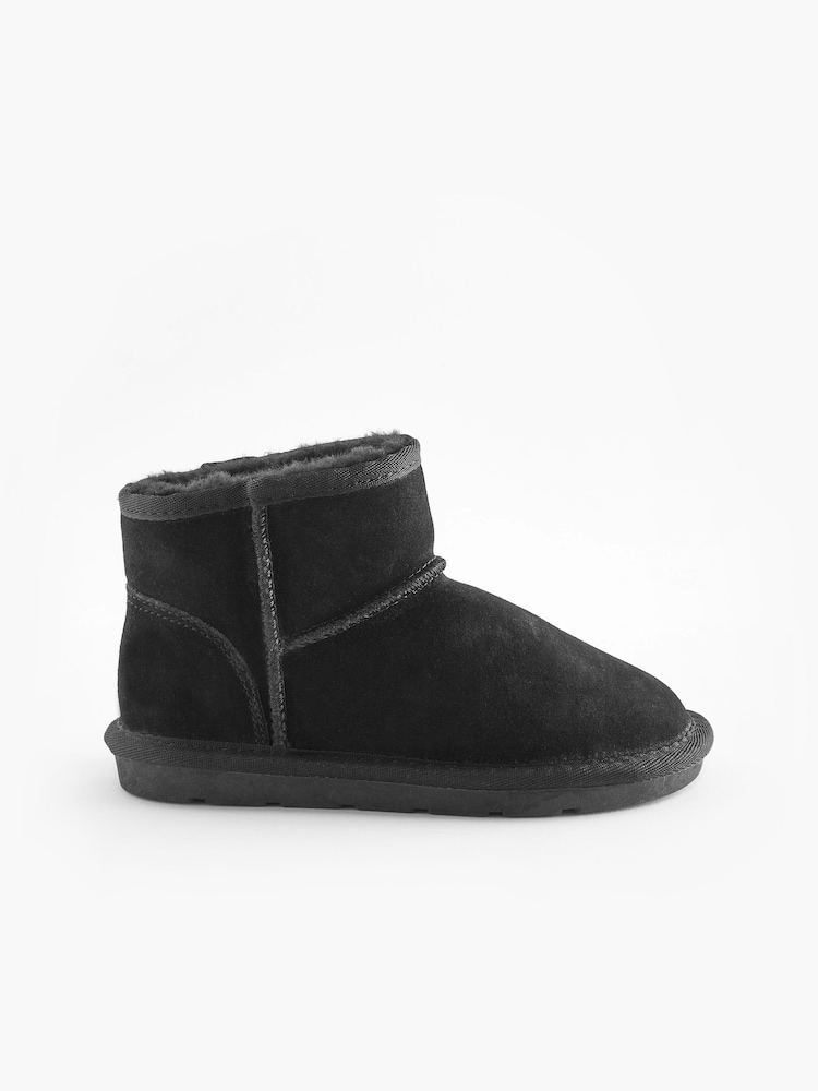 Black Short Warm Lined Water Repellent Suede Pull-On Boots - Image 2 of 5
