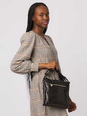Negro - Bolso bandolera de cuero Rego de Conkca - Imagen 6 de 6