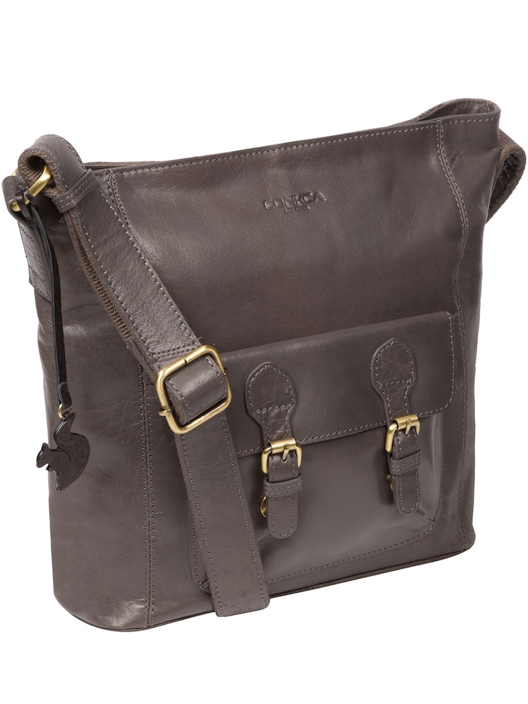 Gris - Bolso de hombro de cuero Robyn de Conkca - Imagen 2 de 6 Gris - Bolso de hombro de cuero Robyn de Conkca - Imagen 2 de 6