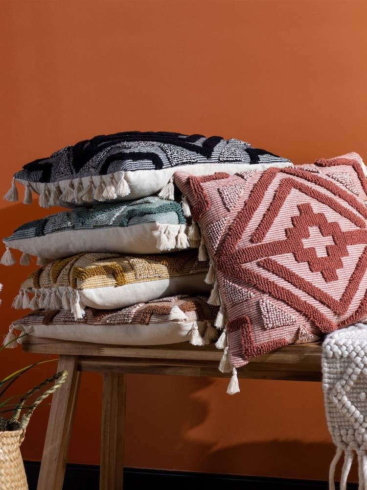 furn. Black Kalai Geometric Tufted Woven Cotton Cushion - Image 7 of 7
