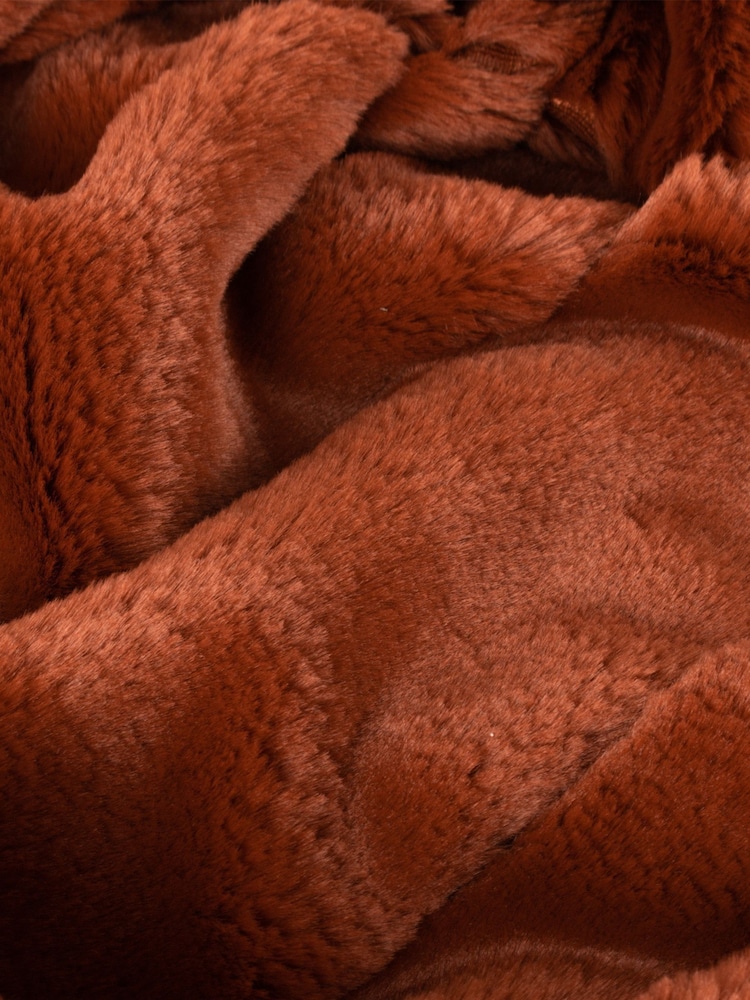 Riva Home Empress Soft Faux Fur pregrinjalo - Slika 3 iz 3 Riva Home Empress Soft Faux Fur pregrinjalo - Slika 3 iz 3