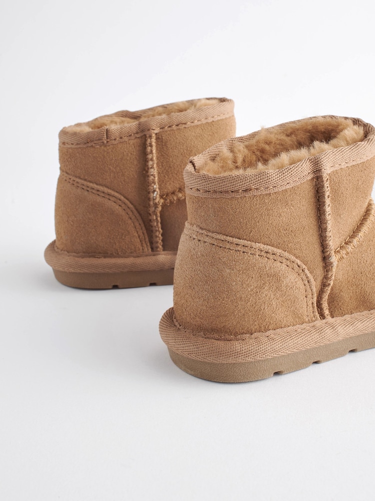 Tan Brown Faux Fur Lined Water Repellent Pull-On Suede Boots - Image 8 of 8