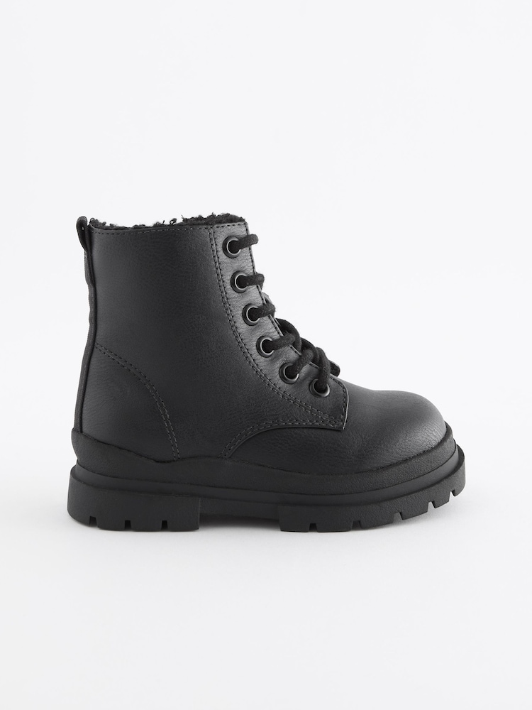 Schwarz - Warm gefütterte Schnürstiefel - Bild 2 von 5 Schwarz - Warm gefütterte Schnürstiefel - Bild 2 von 5