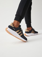 adidas Black Sportswear Run 70S Trainers - Image 3 of 9