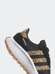 adidas Black Sportswear Run 70S Trainers - Image 7 of 9