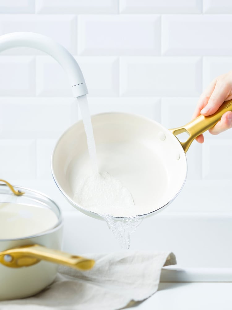 Green Pan Cream 2 Piece Padova Reserve Frypan Set 20cm & 26cm - Image 2 of 3 Green Pan Cream 2 Piece Padova Reserve Frypan Set 20cm & 26cm - Image 2 of 3