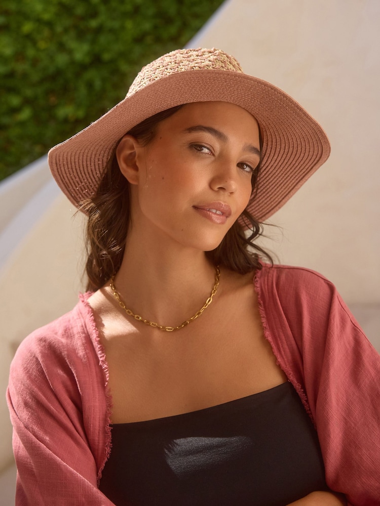 Pink Panama Hat With Chain - Image 2 of 5