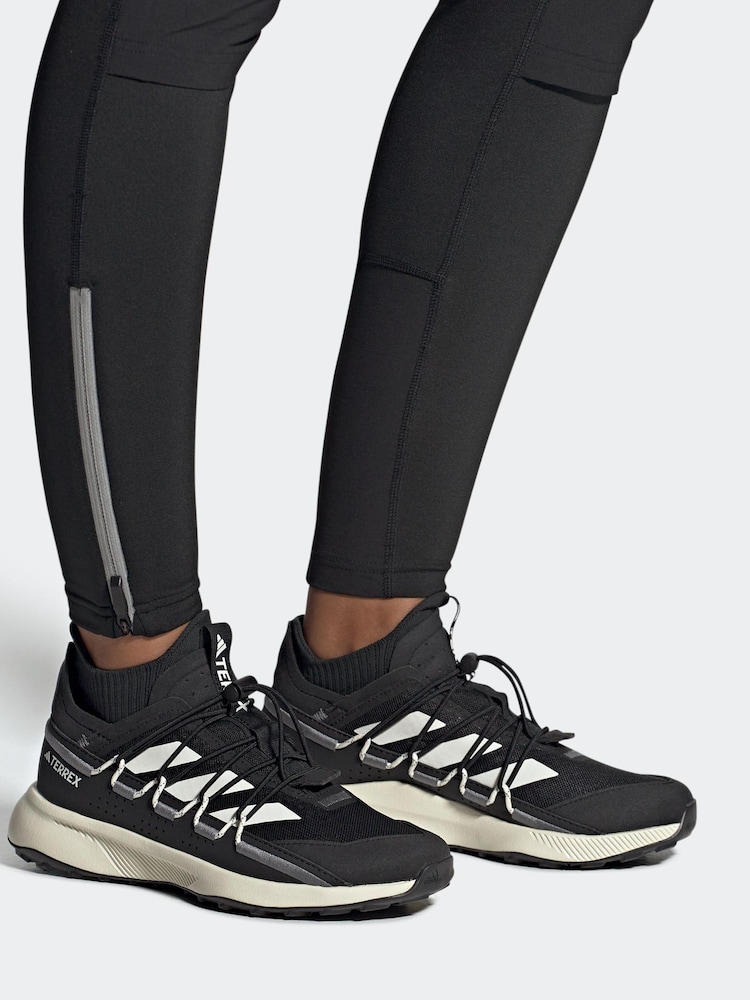 adidas Terrex Voyager 21 Travel Trainers - Image 12 of 12