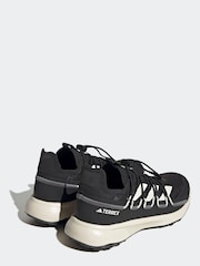 adidas Terrex Voyager 21 Travel Trainers - Image 3 of 12