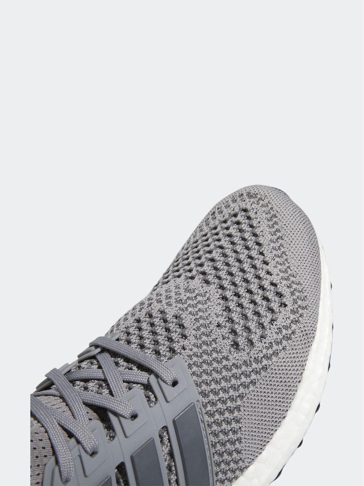 رمادي - حذاء رياضي Ultraboost 1.0 من adidas Sportswear - صورة 5 من 5