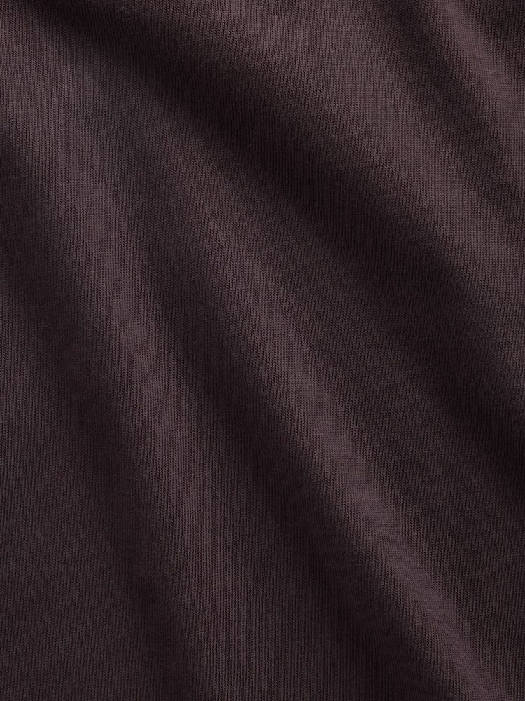 Gap Dark Brown Heavyweight Boxy Short Sleeve T-Shirt - Image 4 of 4 Gap Dark Brown Heavyweight Boxy Short Sleeve T-Shirt - Image 4 of 4