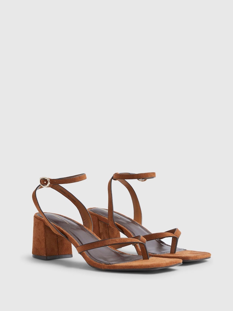 River Island Brown Toe Thong Block Heel Sandals - Image 2 of 6 River Island Brown Toe Thong Block Heel Sandals - Image 2 of 6