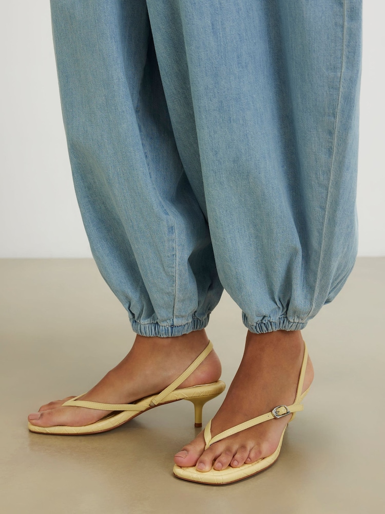 River Island Yellow Toe Thong Low Heel Sandals - Image 1 of 6 River Island Yellow Toe Thong Low Heel Sandals - Image 1 of 6
