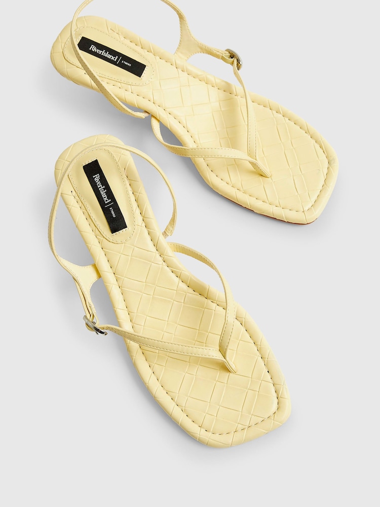 River Island Yellow Toe Thong Low Heel Sandals - Image 6 of 6 River Island Yellow Toe Thong Low Heel Sandals - Image 6 of 6
