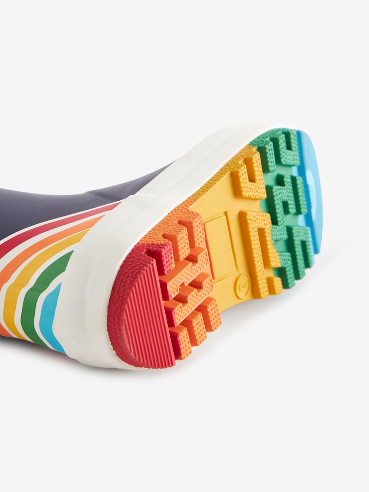 Marineblau - Little Bird By Jools Oliver Gummistiefel mit Regenbogendesign - Bild 5 von 5 Marineblau - Little Bird By Jools Oliver Gummistiefel mit Regenbogendesign - Bild 5 von 5